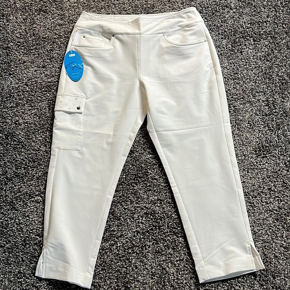 Greg Norman Cropped White Golf Pant
